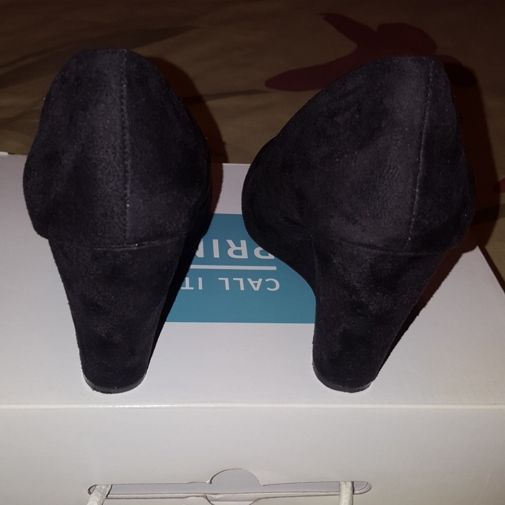 Call it Spring wedges - Picture 6 of 8